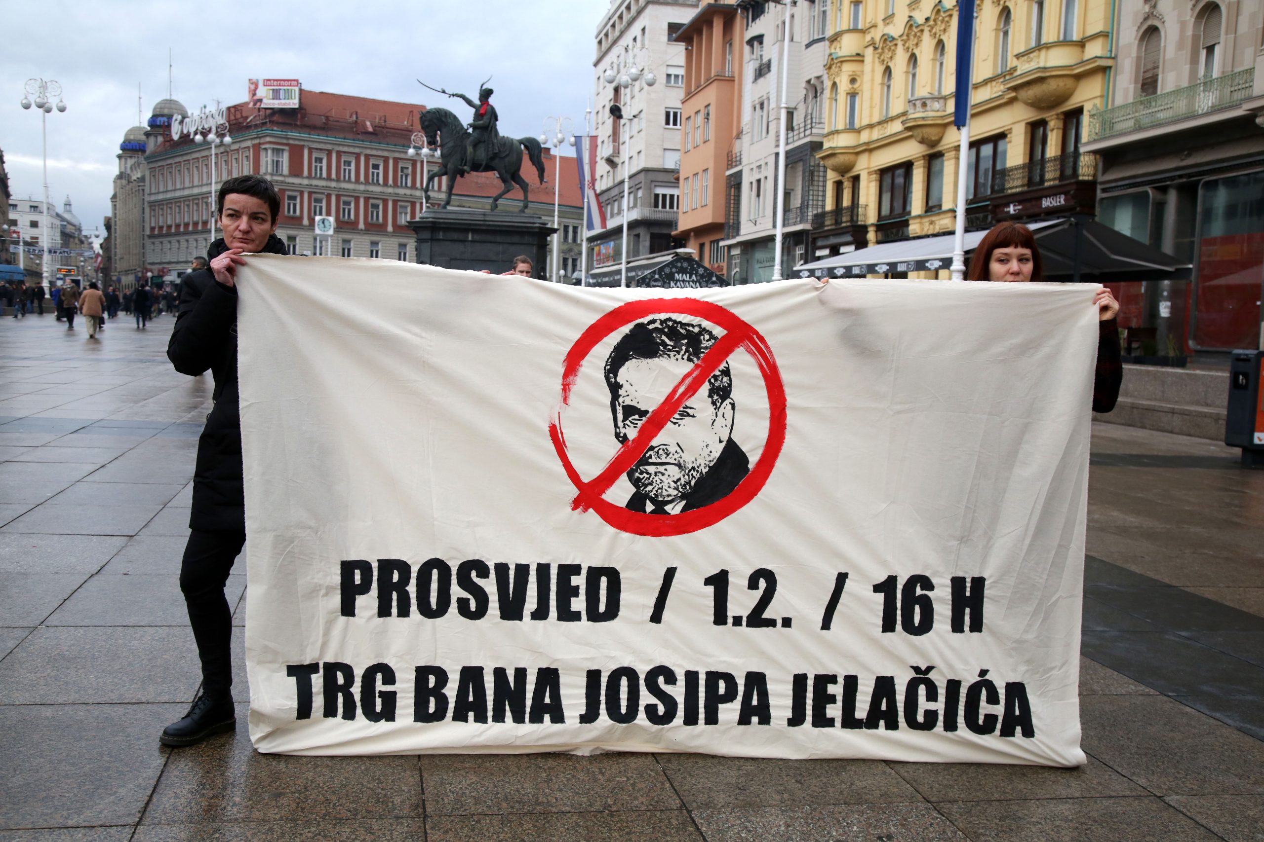 Zagreb, 28.1.2020 - Udruge Zelena akcija, Pravo na grad i Siget na konferenciji za medije najavili su prosvjed pod nazivom "Dosta je", protiv politike zagrebackog gradonacelnika Milana Bandica. Prosvjed ce se, kako najavljuju organizatori, odrati 1. veljace. 
Foto HINA/ Denis CERIC /dc