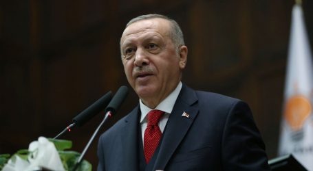 Erdogan: “Turska će sljedeći vikend ponovno uvesti policijski sat”