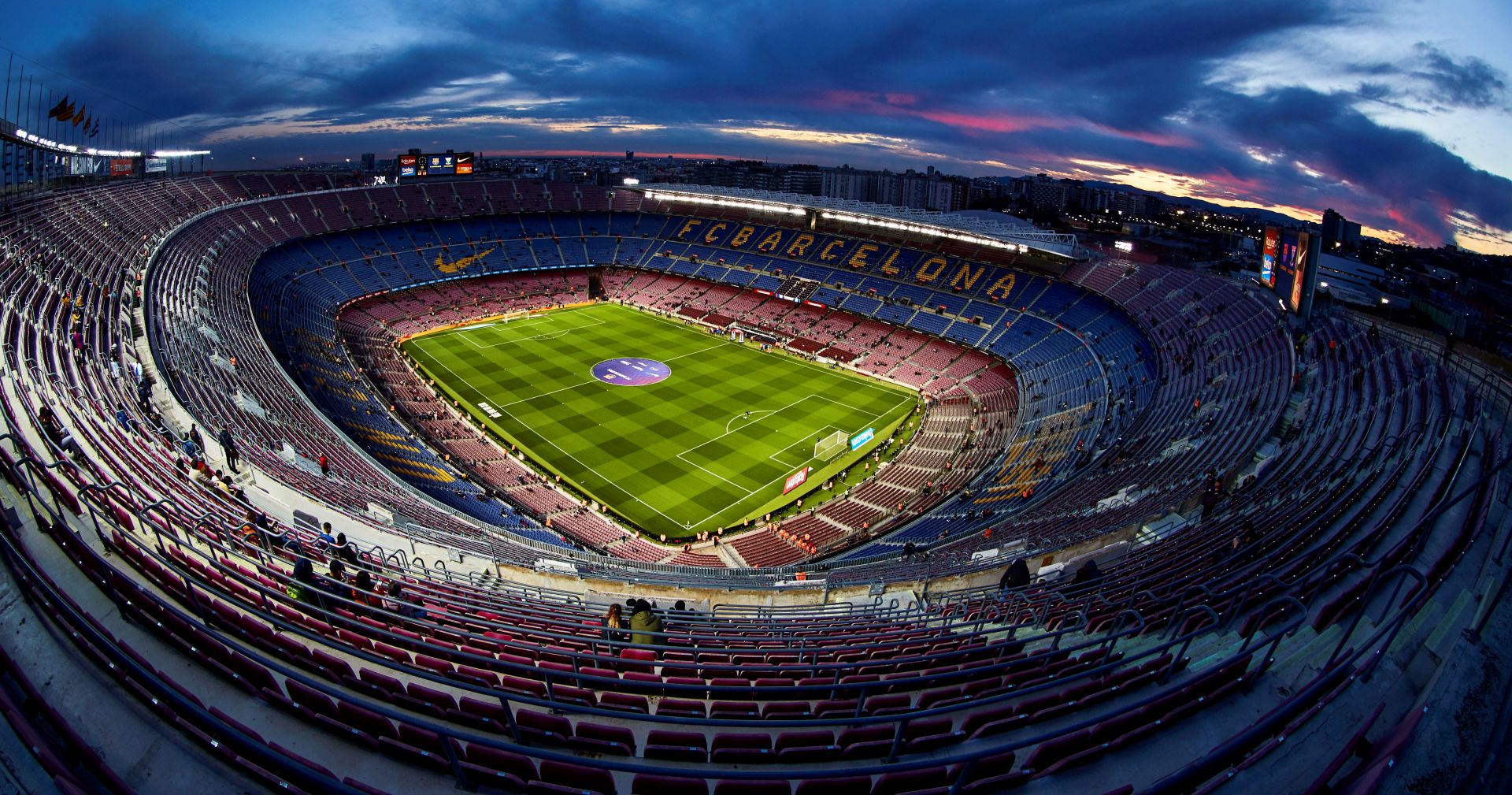epa08282882 (FILE) - General view of the Camp Nou stadium before the Spanish King's Cup round of 16 soccer match between FC Barcelona and CD Leganes in Barcelona, Spain, 30 January 2020 (re-issued on 10 March 2020). The UEFA Champions League round of 16 soccer match between FC Barcelona and SSC Napoli on 18 March 2020 will be played behind closed doors in order to reduce mass gatherings amid the coronavirus outbreak, the Spanish La Liga soccer club confirmed on 10 March 2020.  EPA/ALEJANDRO GARCIA *** Local Caption *** 55835091