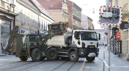 Od ranih jutarnjih sati 150 vojnika nastavlja pomagati Zagrebu