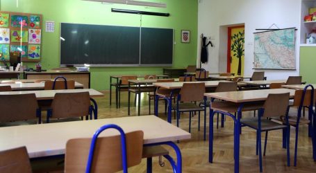 Zagreb odgađa provođenje postupka za upis u prvi razred osnovne škole