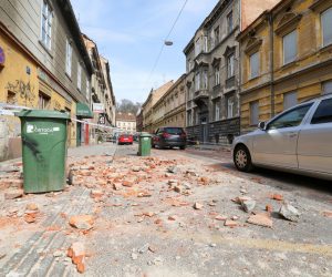 22.03.2020., Zagreb - Ostecenja u Zagreba nakon potresa jacine 5.3. po Richteru. Photo: Jurica Galoic/PIXSELL