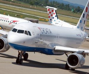 22.05.2013., Zracna luka Zagreb, Zagreb - Polijetanje zrakoplova Airbus A320 kompanije Croatia Airlines. 
Photo: Borna Filic/PIXSELL