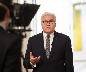 epa08338096 A handout photo made available by the German Government Press Office (BPA) shows German President Frank-Walter Steinmeier speaks during the taping of his address to the nation regarding the coronavirus crisis, in Berlin, Germany, 02 April 2020.  EPA/Sandra Steins/BPA / HANDOUT  HANDOUT EDITORIAL USE ONLY/NO SALES