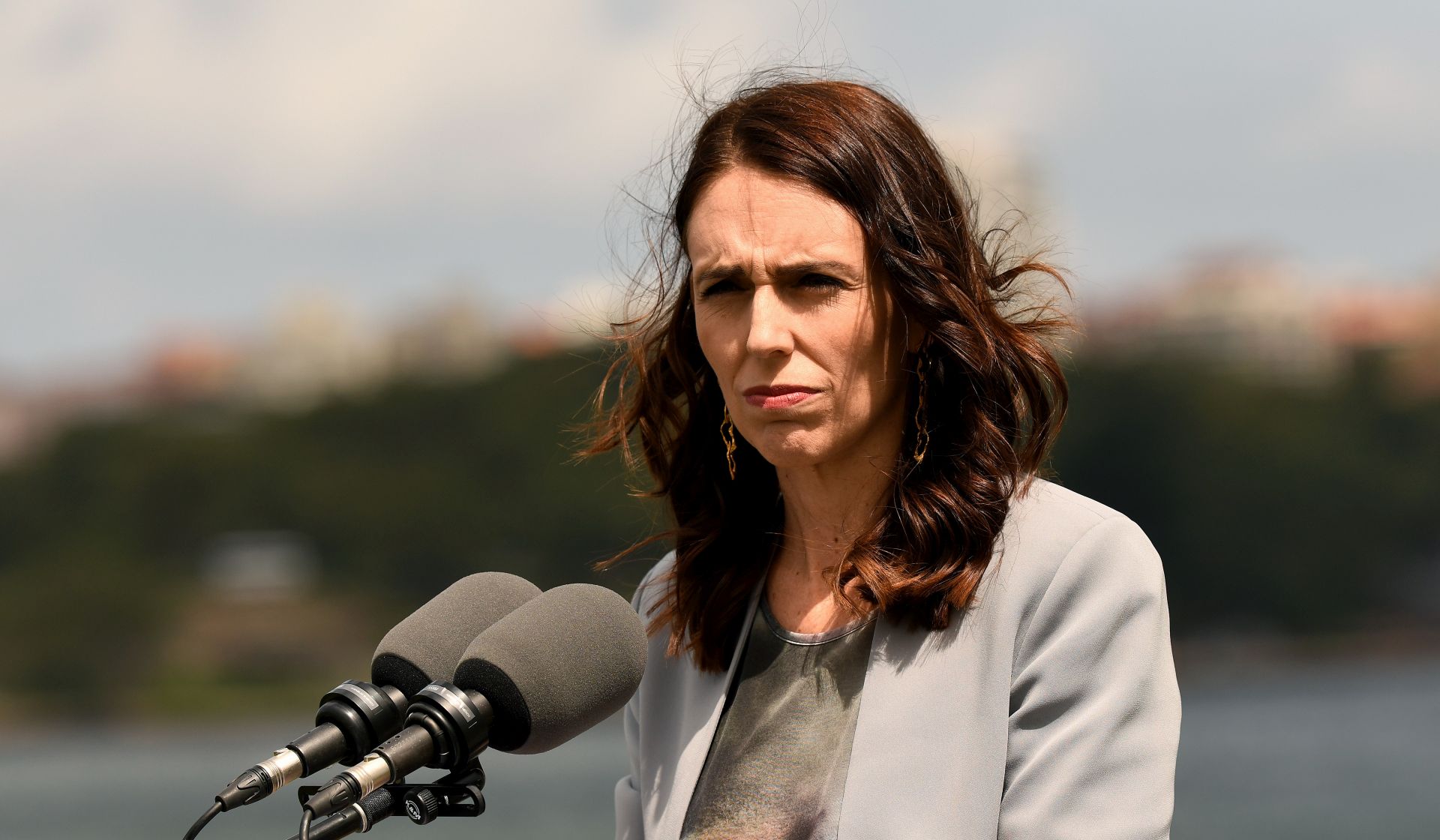 epa08401784 (FILE) - New Zealand Prime Minister Jacinda Ardern attends a press conference with Australian Prime Minister Scott Morrison (not pictured) at Admiralty House in Sydney, Australia, 28 February 2020 (reissued 05 May 2020). According to media reports, Australia and New Zealand discussed on 05 May about introducing a trans-Tasman bubble to allow travel between the two countries. The plan was set in motion after Ardern reportedly stressed out that the New Zealand border will be closed for a long time, amid the ongoing coronavirus pandemic.  EPA/BIANCA DE MARCHI  AUSTRALIA AND NEW ZEALAND OUT