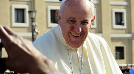Papa Franjo: Koronavirus bi trebao potaknuti novu ekološku svijest