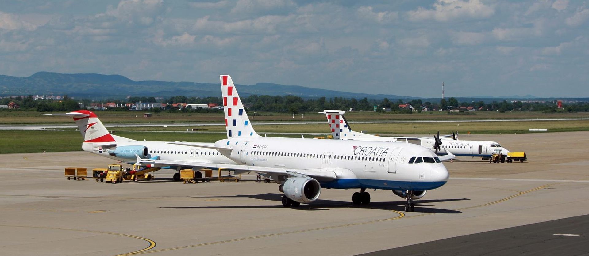 22.05.2013., Zracna luka Zagreb, Zagreb - Polijetanje zrakoplova Airbus A320 kompanije Croatia Airlines. 
Photo: Borna Filic/PIXSELL