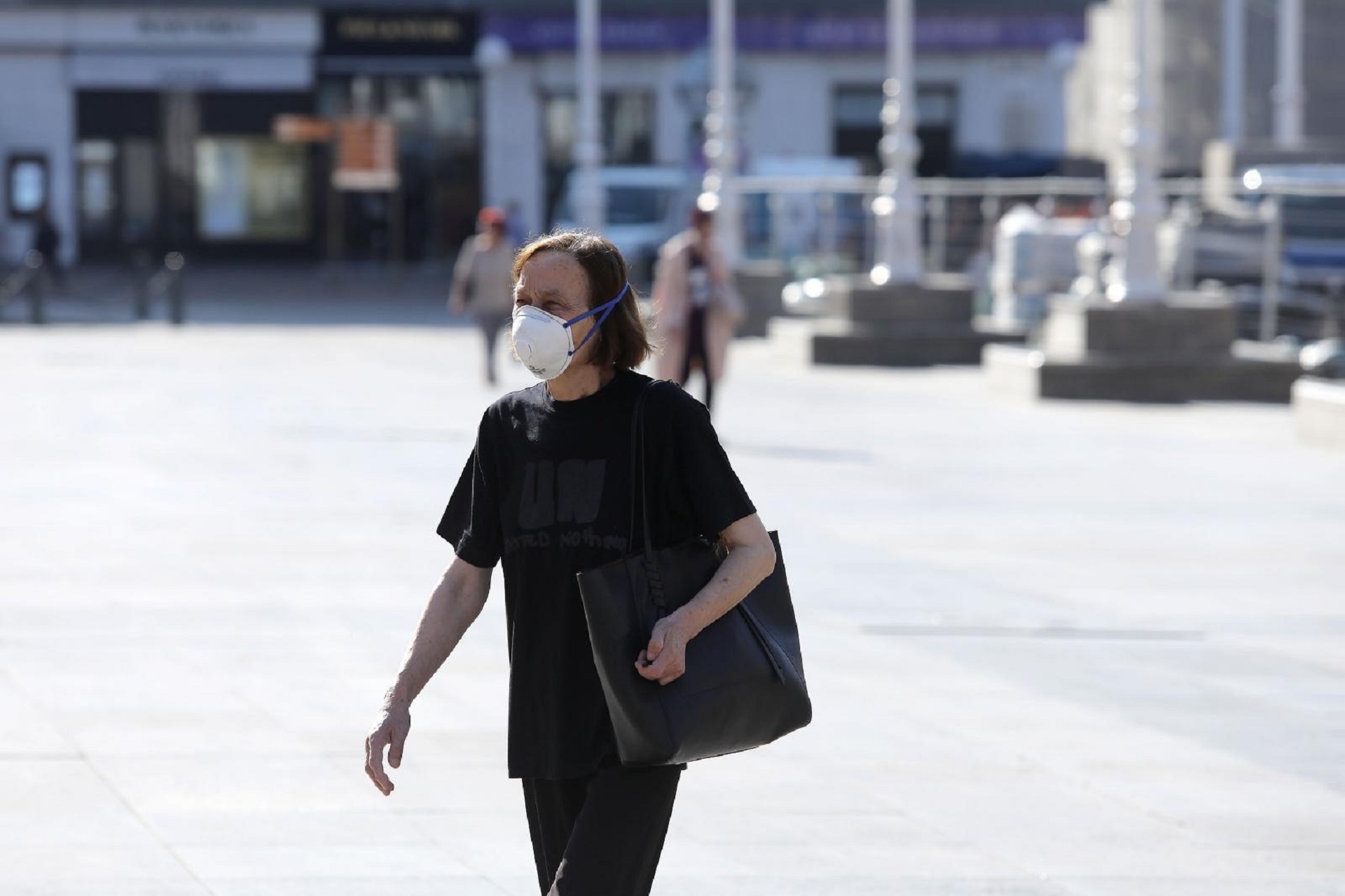 24.06.2020., Zagreb - Iako niti blizu kao na pocetku pandemije, maske se nakon proboja u Zadru ponovno u vecem broju mogu vidjeti na zagrebackim ulicama. 
Photo: Patrik Macek/PIXSELL
