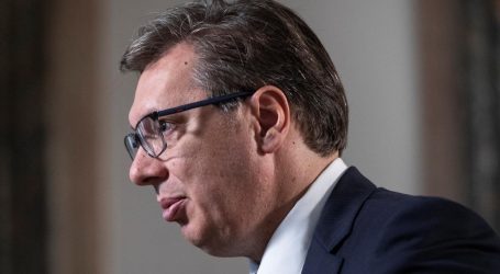 Vučić: ‘Transparent više govori o BBB-ima, nego o Srbima, ženama ili djeci’