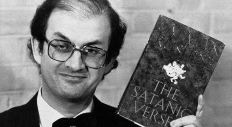 GODINE POD FETVOM: Salman Rushdie proslavio je 73. rođendan