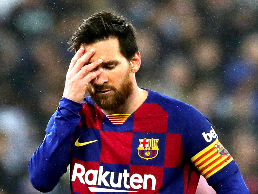 epa08625650 (FILE) - FC Barcelona's Lionel Messi reacts during the Spanish La Liga soccer match between Real Madrid and FC Barcelona, traditionally known as 'El Clasico', at Santiago Bernabeu stadium in Madrid, Spain, 01 March 2020, re-issued 25 August 2020. Messi has sent a certified letter to the club  on 25 August communicating his intentions to leave the club.  EPA/JUANJO MARTIN