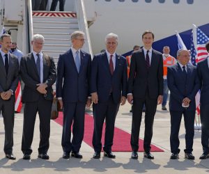 epa08636826 US Presidential Adviser Jared Kushner (C-R) and US National Security Adviser Robert O’Brien (C-L) pose with members of the Israeli-American delegation in front of the El Al's flight LY971, which will carry the delegation from Tel Aviv to Abu Dhabi, at the Ben Gurion Airport near Tel Aviv, Israel, 31 August 2020. The El Al flight, scheduled to leave at 0730 GMT from Ben Gurion Airport near Tel Aviv, will carry a delegation led on the American side by President Donald Trump's son-in-law and White House advisor Jared Kushner.  EPA/MENAHEM KAHANA / POOL