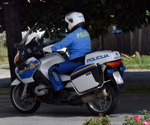 10.06.2020., Slavonski Brod, Policajac na sluzbenom motociklu.
Photo: Ivica Galovic/PIXSELL
