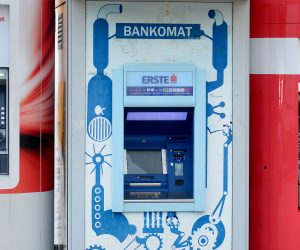 23.11.2017. , Zagreb -  Ilustracija bankomata Zagrebacka banka, Erste banka, Addiko banka.Photo: Marko Prpic/PIXSELL