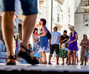 27.07.2020., Split - Centar Splita za vrijeme korona turisticke sezone uz znatno manji broj turista nego sto je uobicajeno.
Photo: Milan Sabic/PIXSELL