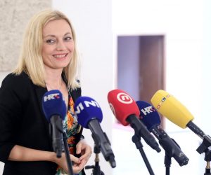 30.07.2020., Zagreb - Zastupnica Marijana Petir komentirala je u Saboru stanje u HSS-u. Photo: Patrik Macek/PIXSELL