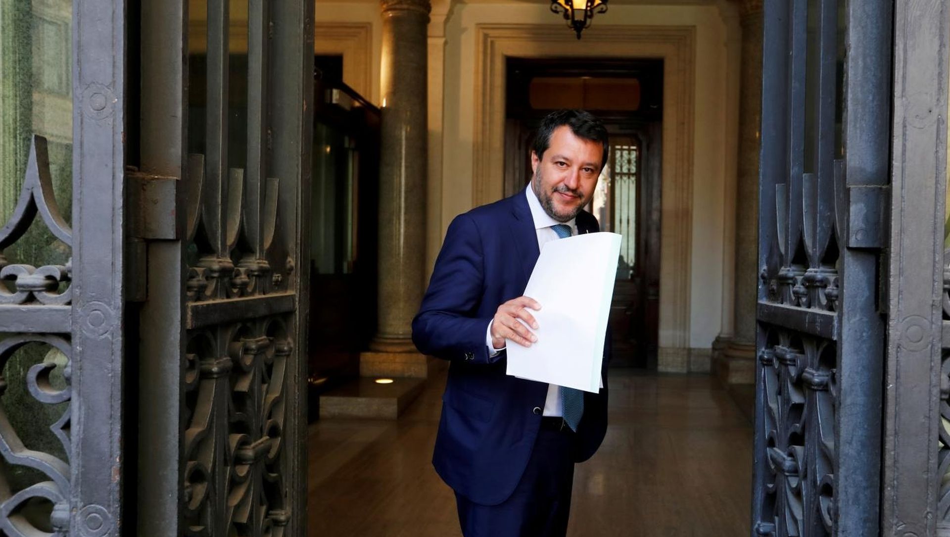Leader of Italy's far-right League party Matteo Salvini arrives to address the upper house of parliament, in Rome Leader of Italy's far-right League party Matteo Salvini arrives to address the upper house of parliament ahead of a vote by senators on whether to allow magistrates to investigate him for refusing a migrant rescue boat permission to land last year when he was interior minister, in Rome, Italy, July 30, 2020. REUTERS/Remo Casilli REMO CASILLI
