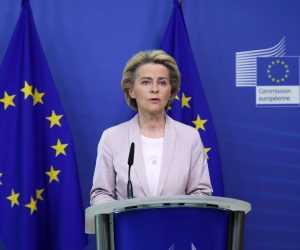 epa08653792 President of the European Commission Ursula Von der Leyen announces the replacement of Ireland's Commissioner Phil Hogan, whose portfolio will be taken by Latvia's Commissioner Valdis Dombrovskis, in Brussels, Belgium, 08 September 2020. This change comes as the Ireland's commissioner was obliged to resign after non compliance with coronavirus sanitary measures.  EPA/ARIS OIKONOMOU / POOL