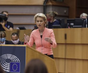 epa08672116 European Commission President Ursula Von Der Leyen delivers her first state of the union speech at a plenary session of European Parliament in Brussels, Belgium, 16 September 2020.  EPA/OLIVIER HOSLET
