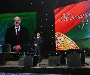 epa08677896 Belarus President Alexander Lukashenko (C) speaks during the forum of Union of Women in Minsk, Belarus, 17 September 2020 (issued 18 September 2020). According to reports, Belarusian President Alexander Lukashenko announced on 17 September 2020, closing Belarusian borders with Poland and Lithuania, after he said that ongoing opposition protest are led by Western countries, European Union and United States.  EPA/ANDREI STASEVICH / BELTA POOL MANDATORY CREDIT