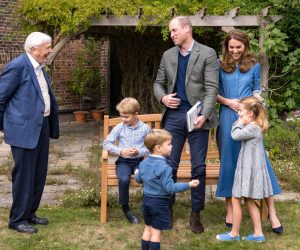 epa08700623 A handout photo made available by Kensington Palace shows Britain's Prince William (3-R), the Duke of Cambridge, Catherine (2-R) the Duchess of Cambridge, Prince George (2-L), Princess Charlotte (R) and Prince Louis (3-L) with Sir David Attenborough (L) in the gardens of Kensington Palace after The Duke and Sir David attended an outdoor screening of Sir David's upcoming feature film in London, Britain, 24 September 2020 (issued 27 September 2020). 

NOTE TO EDITORS: This handout photo may only be used in for editorial reporting purposes for the contemporaneous illustration of events, things or the people in the image or facts mentioned in the caption  EPA/KENSINGTON PALACE HANDOUT NOT FOR USE AFTER 31 DECEMBER, 2020, WITHOUT PRIOR PERMISSION FROM KENSINGTON PALACE.  MANDATORY CREDIT HANDOUT EDITORIAL USE ONLY/NO SALES