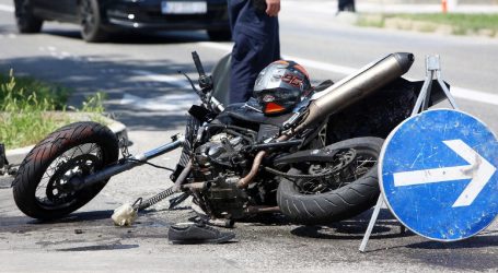 ČAPORICE KOD TRILJA: Poginuo u sudaru motocikla i automobila