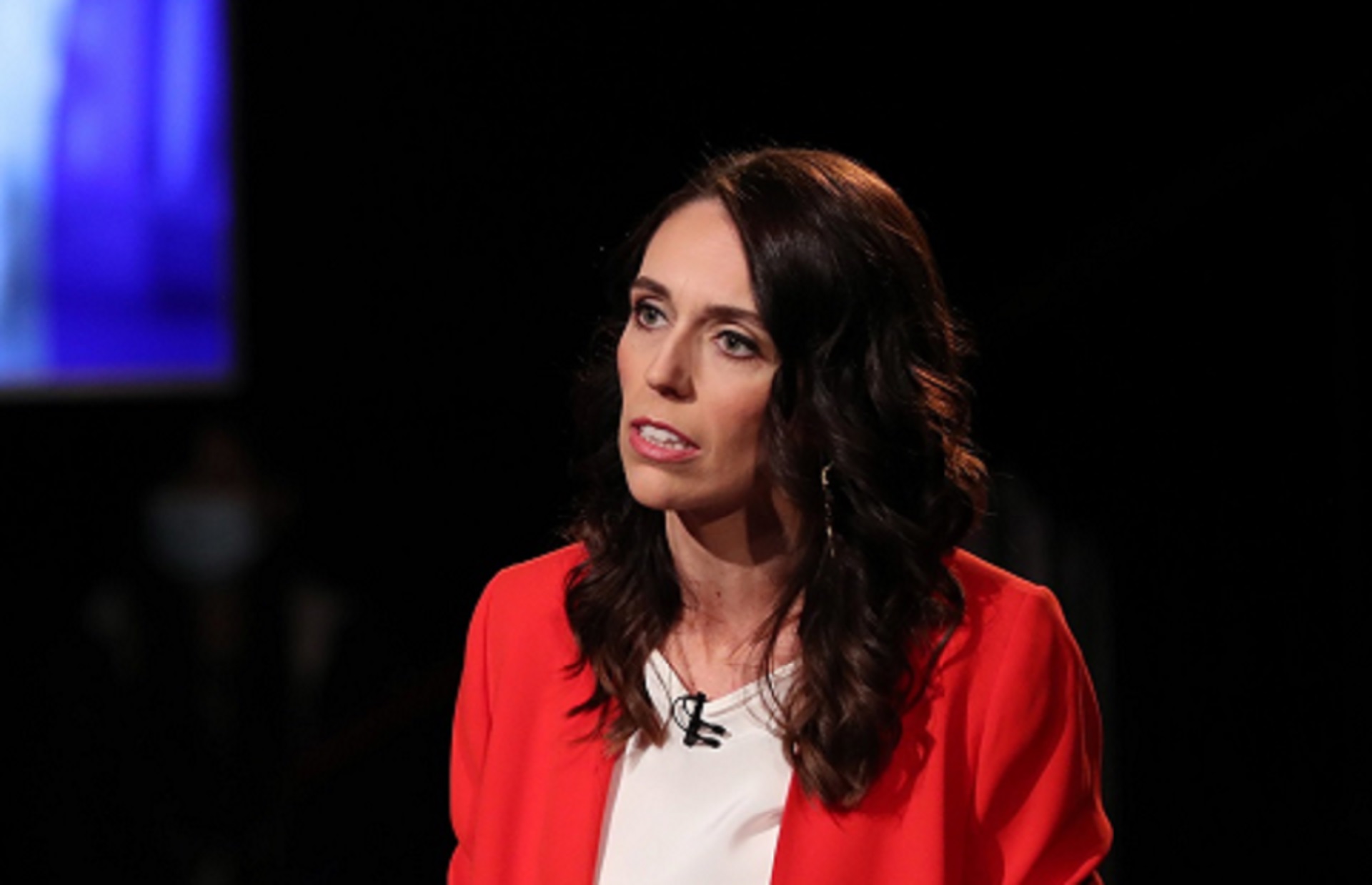 epa08707507 Labour Party's Prime Minister Jacinda Ardern attends the 2020 Leaders Debate in Auckland, New Zealand, 30 September 2020. New Zealand is slated to hold its general election on 17 October 2020.  EPA/MICHAEL BRADLEY / POOL POOL