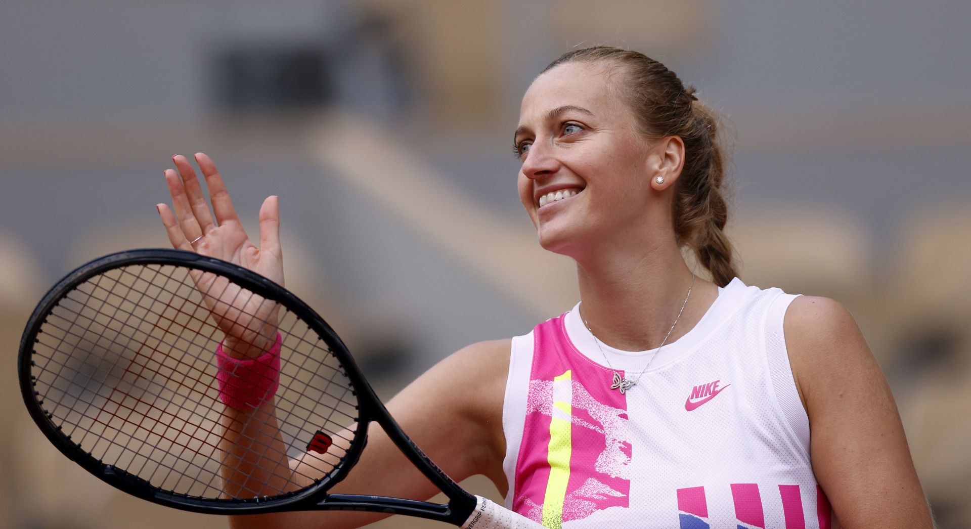 epa08726320 Petra Kvitova of the Czech Republic reacts after winning against Laura Siegemund of Germany in their women’s quarter final match during the French Open tennis tournament at Roland ​Garros in Paris, France, 07 October 2020.  EPA/YOAN VALAT