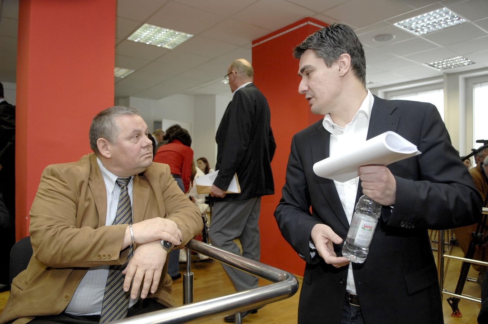 15.03.2008., Zagreb - Glavni odbor SDP-a. Mato Arlovic i Zoran Milanovic

Photo: Boris Scitar/Vecernji list/PIXSELL