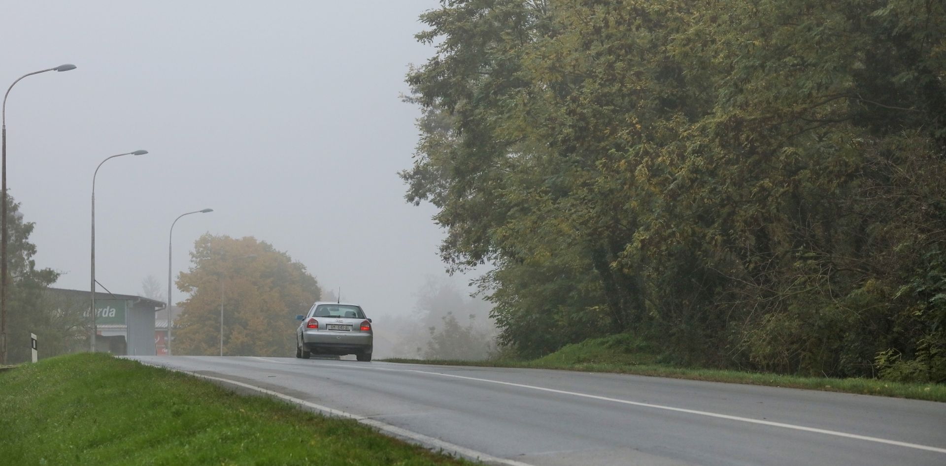 29.10.2020., Osijek - Baranjsko maglovito jutro. Photo: Dubravka Petric/PIXSELL