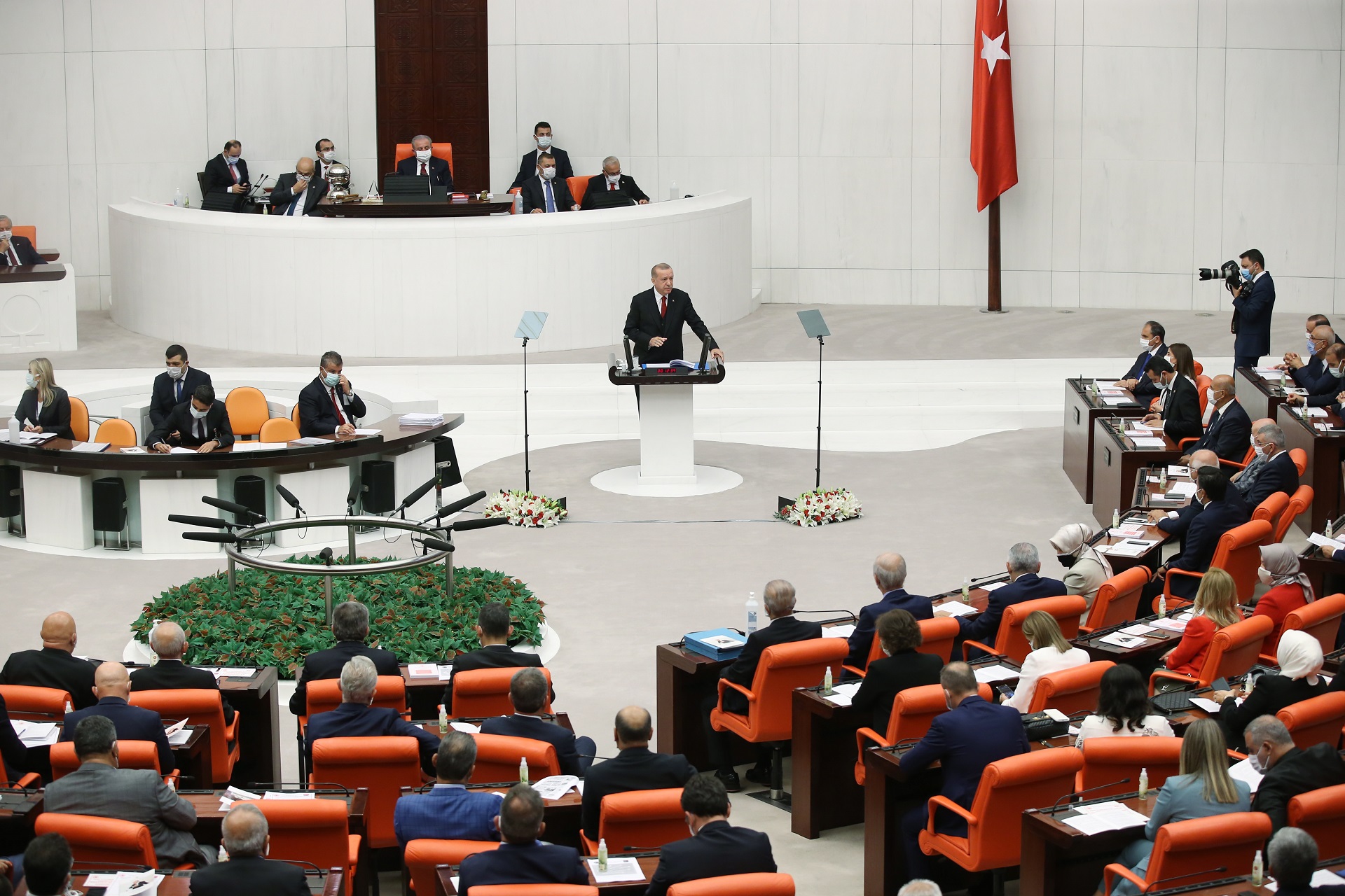 epa08711933 A handout photo made available by the Turkish President Press Office shows Turkish President Recep Tayyip Erdogan addresses members of the parliament during the opening ceremony of the 4th legislative year of the 27th Term of Grand National Assembly of Turkey (TBMM) in Ankara, Turkey, 01 October 2020.  EPA/TURKISH PRESIDENT PRESS OFFICE HANDOUT HANDOUT  HANDOUT EDITORIAL USE ONLY/NO SALES