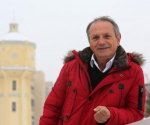 06.01.2016., Vukovar - Bivsi vukovarski gradonacelnik Zeljko Sabo nakon izlaska iz zatvora.   
Photo: Marko Mrkonjic/PIXSELL