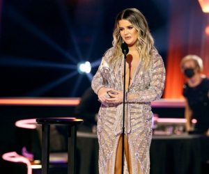 NASHVILLE, TENNESSEE - NOVEMBER 11: (FOR EDITORIAL USE ONLY) Maren Morris accepts an award onstage during the The 54th Annual CMA Awards at Nashville’s Music City Center on Wednesday, November 11, 2020 in Nashville, Tennessee.  (Photo by Terry Wyatt/Getty Images for CMA)