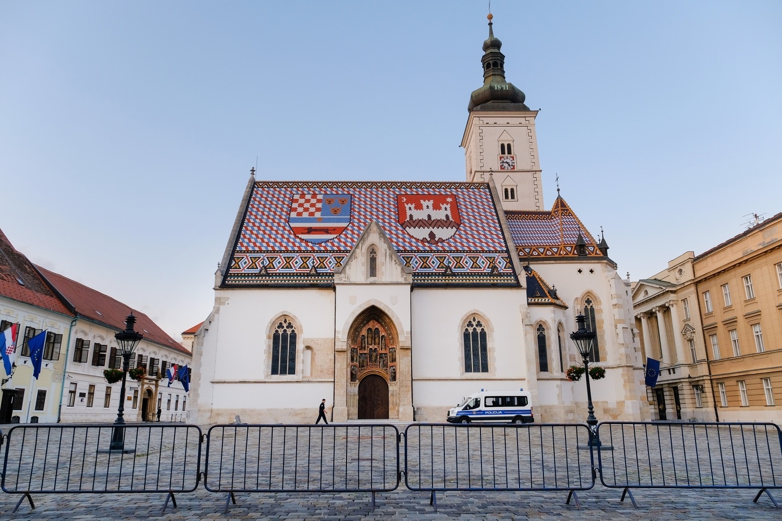 25.10.2020., Zagreb - Policijsko osiguranje nakon pucnjave na Markovom trgu. 
Photo: Tomislav Miletic/PIXSELL