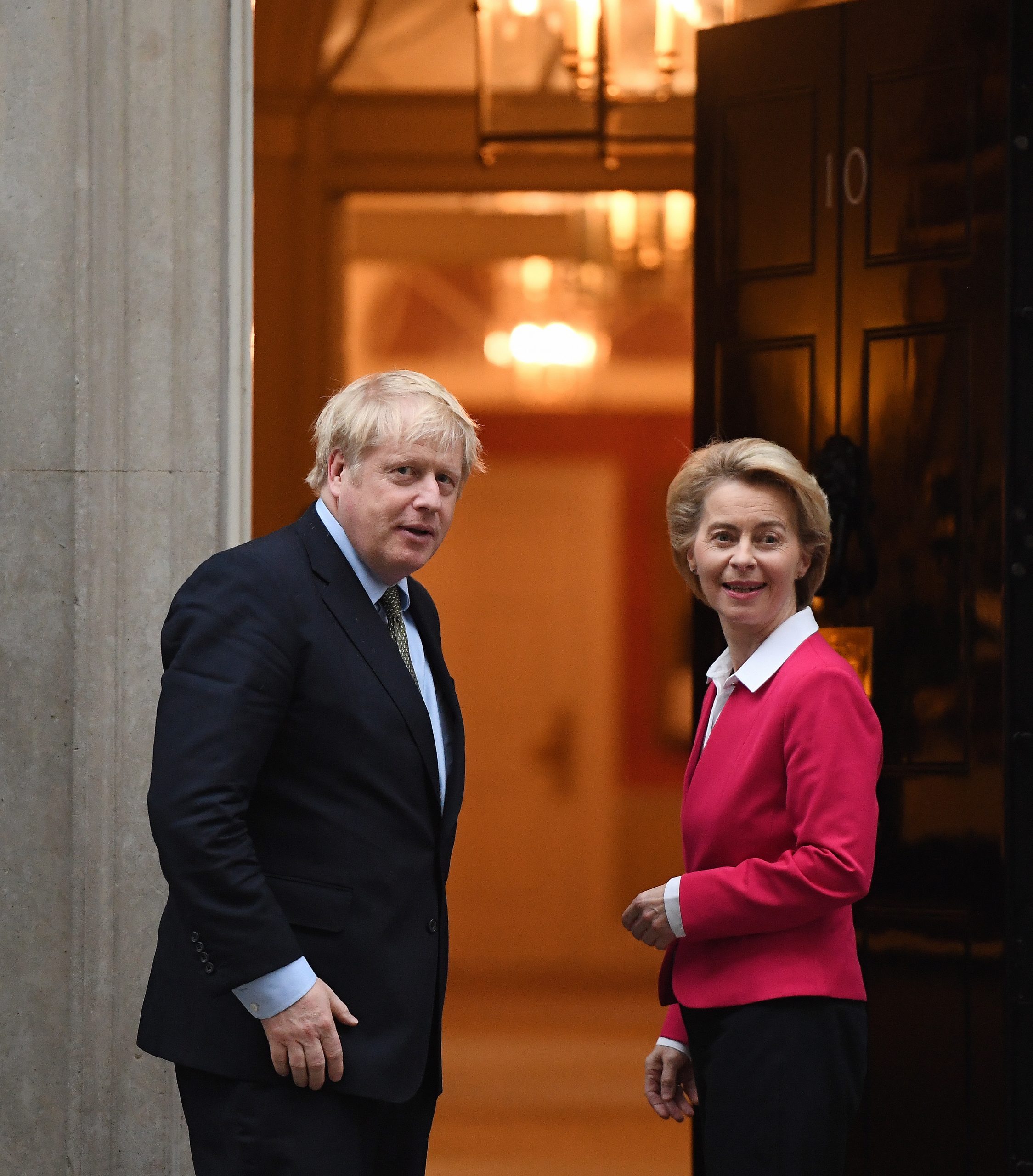 epa08863346 (FILE) - British Prime Minister Boris Johnson (L) welcomes European Commission President Ursula von der Leyen (R) to 10 Downing Street in London, Britain, 08 January 2020 (reissued 05 December 2020). Johnson and von der Leyen are expected to hold a telephone call on 05 December 2020 discuss the future relationship between the UK and the EU after Brexit. British and EU negotiators have paused Brexit talks because they say significant divergences remain and the conditions for a deal between the two sides have not been met. A negotiations phase of eleven months that started on 31 January 2020 following the UK's exit from the EU ends on 31 December 2020.  EPA/ANDY RAIN *** Local Caption *** 55751849