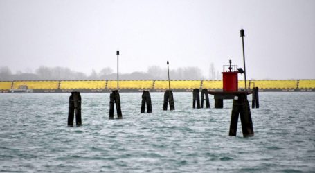 Razina mora raste: Venecija aktivirala sustav obrane od poplava