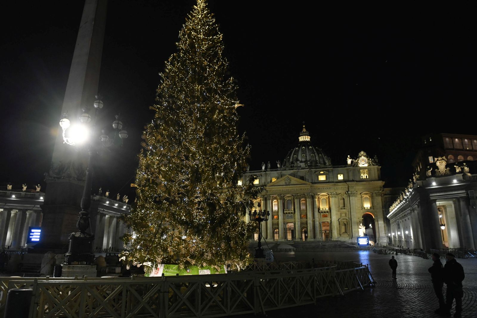 epa08877878 A handout picture, released by Vatican Media Press Office, showing a moment of the Christmas tree lighting and the inauguration of the Nativity scene in St Peter’s Square, Vatican City, 11 December 2020.  EPA/VATICAN MEDIA HANDOUT  HANDOUT EDITORIAL USE ONLY/NO SALES