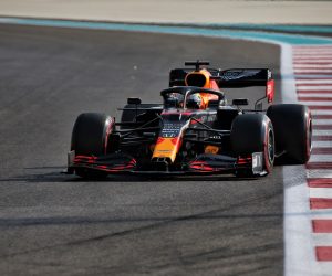 epa08878746 A handout photo made available by the FIA of Dutch driver Max Verstappen of Red Bull Racing in action during the third practice session of the Formula One Grand Prix of Abu Dhabi at Yas Marina Circuit in Abu Dhabi, United Arab Emirates, 12 December 2020. The Formula One Grand Prix of Abu Dhabi will take place on 13 December 2020.  EPA/FIA/F1 HANDOUT  HANDOUT EDITORIAL USE ONLY/NO SALES *** Local Caption *** BAHRAIN, BAHRAIN - NOVEMBER 26: <> during previews ahead of the F1 Grand Prix of Bahrain at Bahrain International Circuit on November 26, 2020 in Bahrain, Bahrain. (Photo by Rudy Carezzevoli/Getty Images)