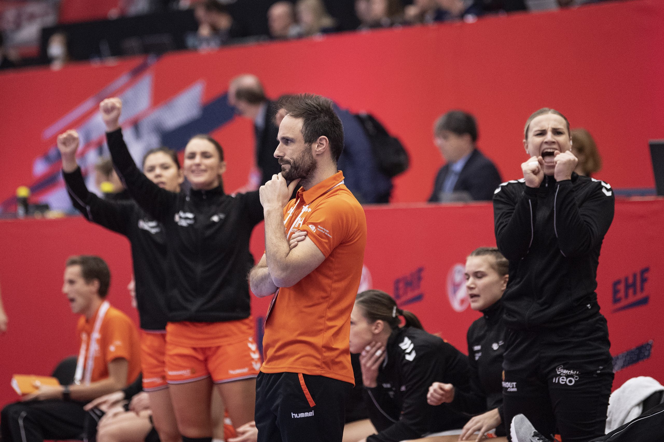 epa08884212 Head coach Emmanuel Mayonnade of the Netherlands reacts during the EHF EURO 2020 European Women's Handball Main Round - Group II match between the Netherlands and Germany at Sydbank Arena in Kolding, Denmark, 14 December 2020.  EPA/BO AMSTRUP DENMARK OUT