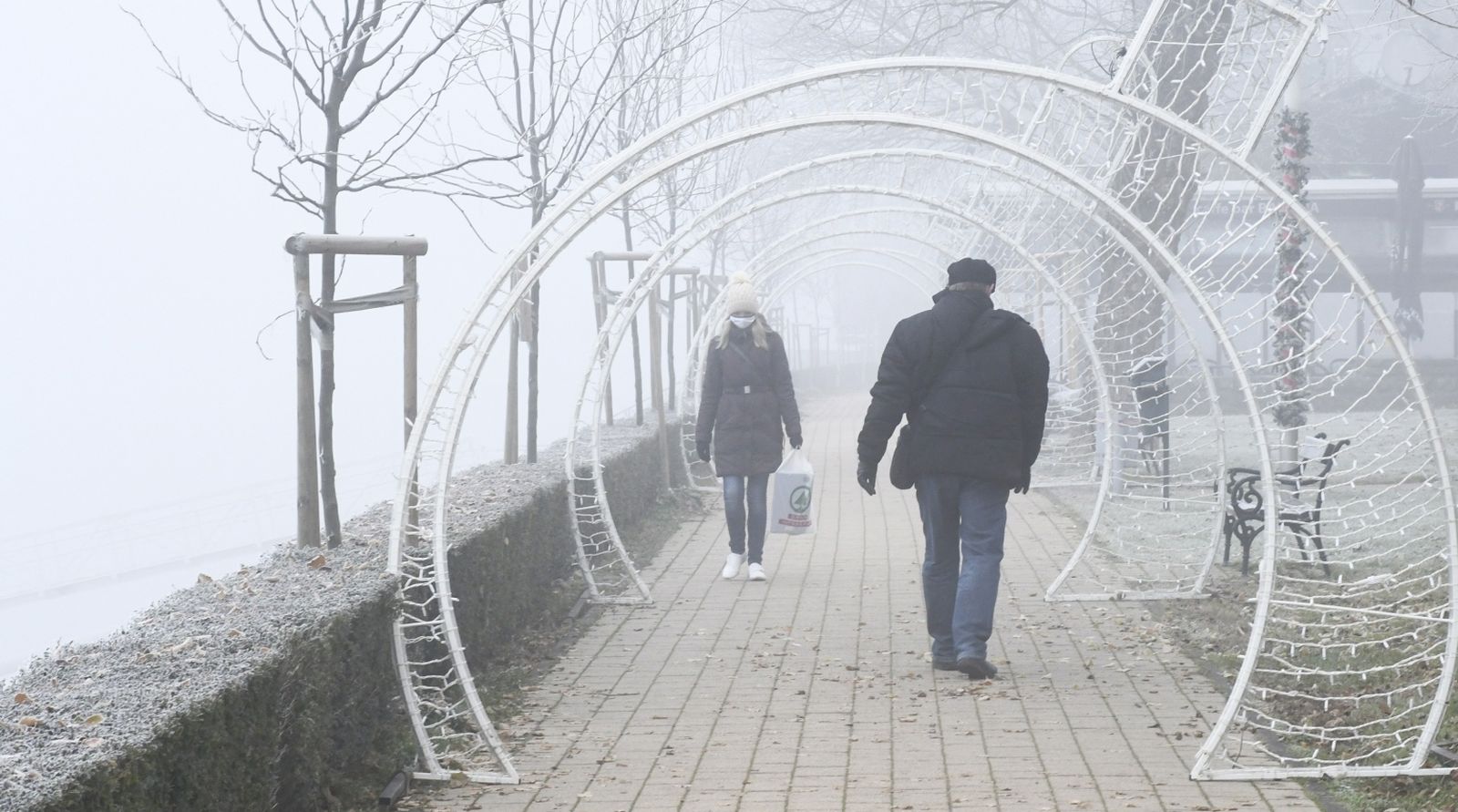 01.12.2020.,Sisak - Cijelo prijepodne grad je bio prekriven gustom maglom. 
Photo: Nikola Cutuk/PIXSELL