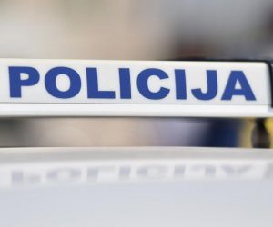 Vozila policije i vatrogasaca 14.10.2018., Vodice - Policija i vatrogasci

Photo: Hrvoje Jelavic/PIXSELL