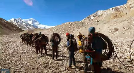 Pogledajte postavljanje 5G infrastrukture na Mount Everestu