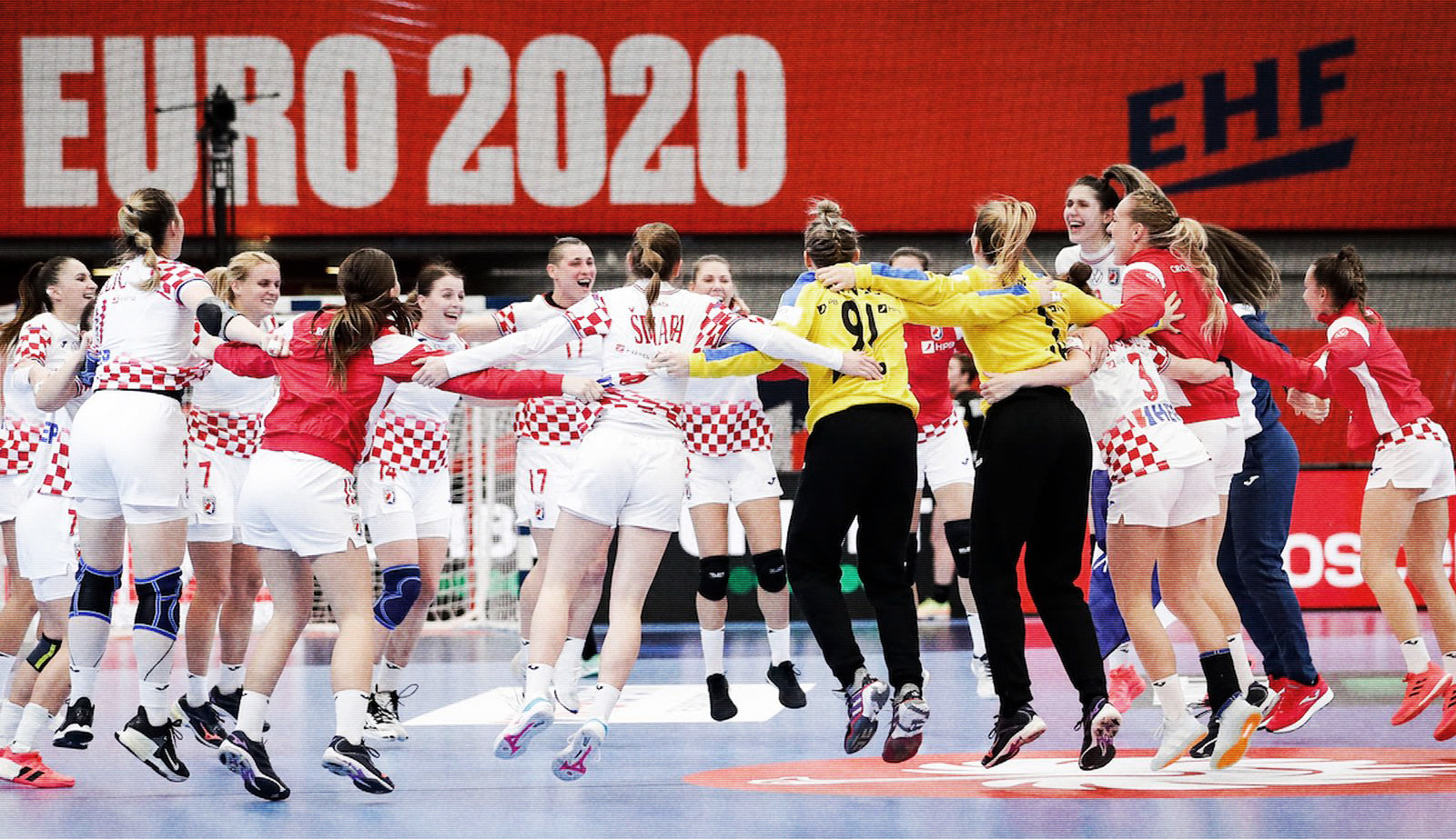 Team Croatia during the Women’s EHF EURO 2020 Norway, Denmark, Main Round, Group II, Croatia vs Germany, Kolding Arena, Kolding, Denmark, 15.12.2020, Mandatory Credit © Jozo Cabraja / kolektiff