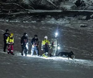 epa08919393 The rescue work and search for survivors continues after a landslide in Ask, Norway, 04 January 2021. Seven people were found dead, three are still missing after a major landslide that destroyed several buildings on 30 December 2020. More than 1,000 people in the area have been evacuated.  EPA/Fredrik Hagen  NORWAY OUT