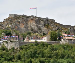 05.08.2020., Knin - Kninska tvrdjava na 25.obljetnicu Vojno-redarstvene akcije Oluja.
Photo: Hrvoje Jelavic/PIXSELL