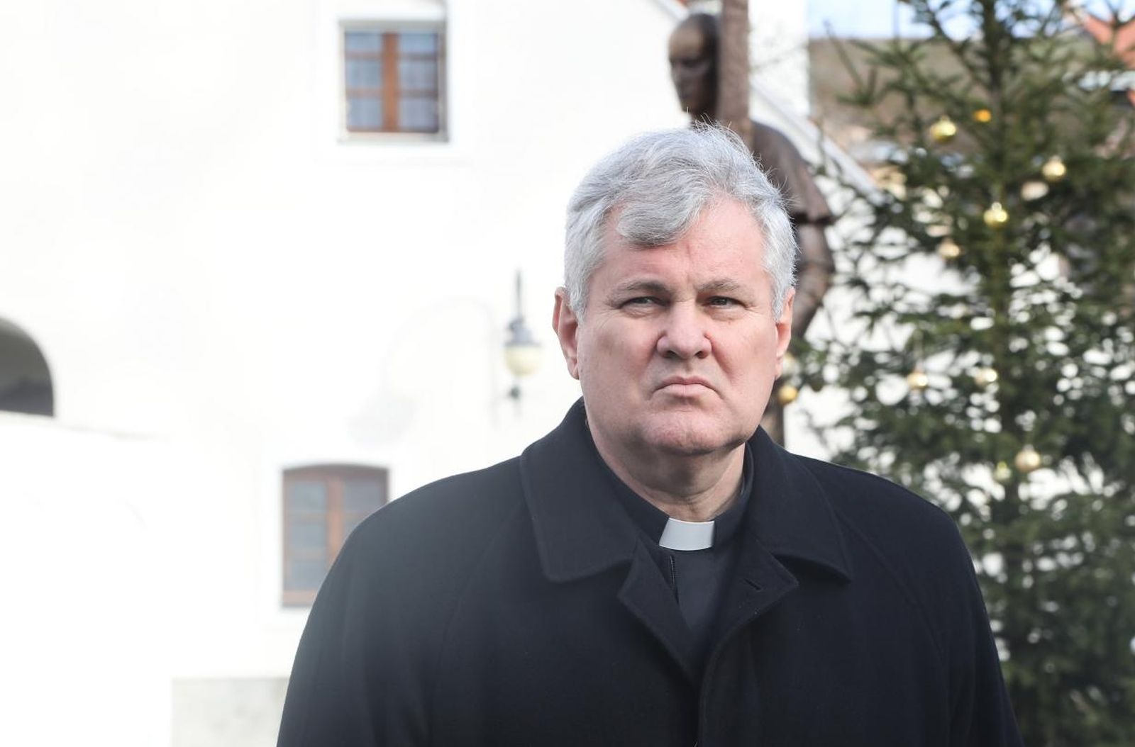 07.01.2021., Sisak - Sisacki biskup Vlado Kosic dao je izjavu nakon obilaska katedrale. Photo: Edina Zuko/PIXSELL