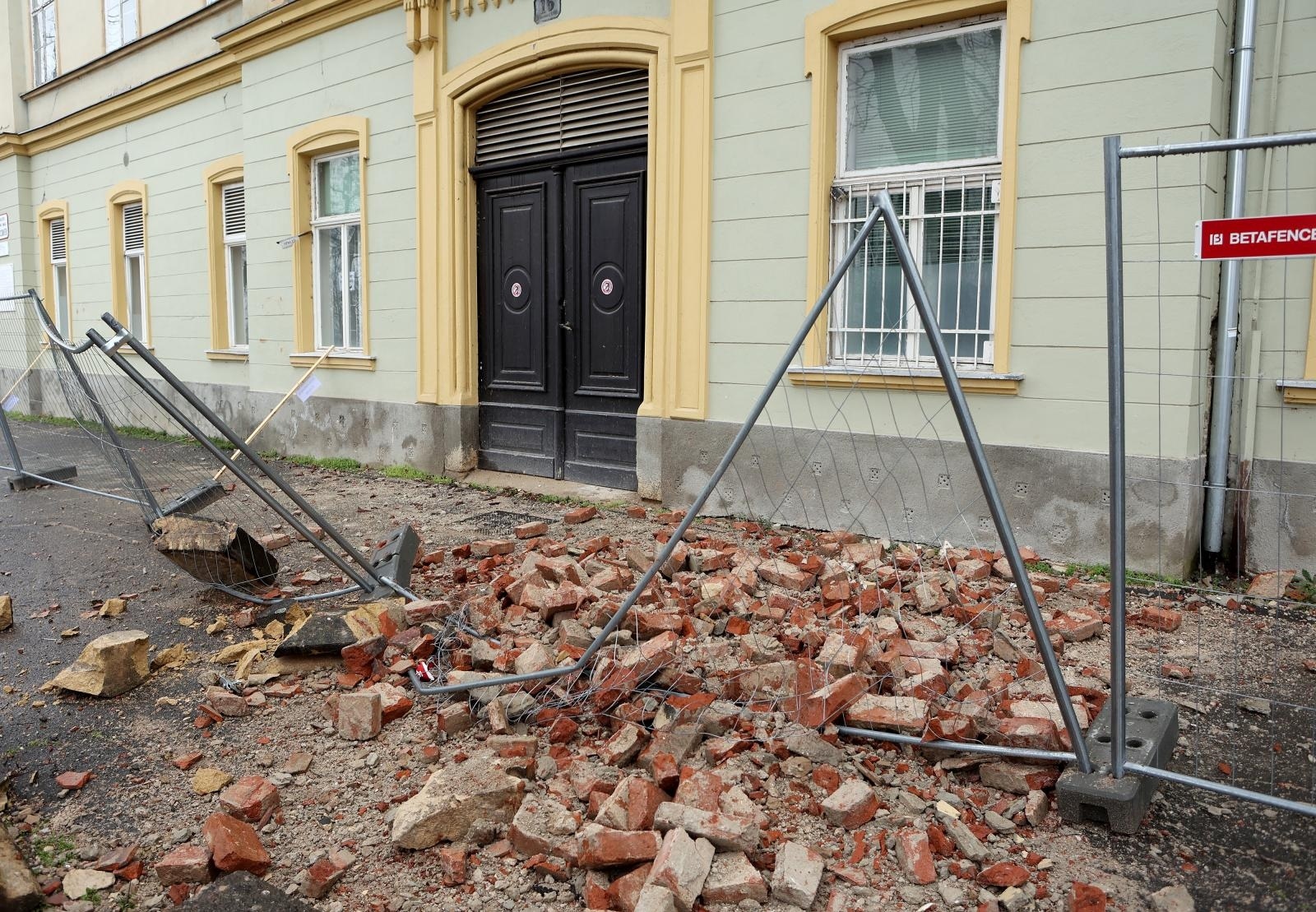 08.01.2021., Strossmayerovo setaliste, Zagreb -  Posljedice potresa na Gornjem gradu. 
Photo: Marko Prpic/PIXSELL
