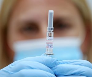 19.10.2020., Sibenik - U cijeloj Hrvatskoj pocelo je cijepljenje protiv gripe. Ove je godine nabavljeno cetverovalentno cjepivo VaxigripTetra koje sadrzi cetiri podtipa virusa i to virusa A (H1N1 i H3N2) i dva podtipa virusa B.
Photo: Dusko Jaramaz/PIXSELL