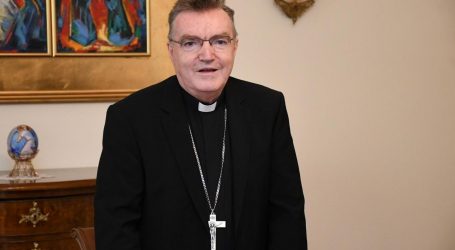 Kardinal Bozanić posjetio Sisak i Petrinju, ne zna koliko je novca sakupio Caritas, poziva da se okrenemo pogođenom području