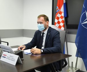 Ministar Banožić sudjelovao putem videokonferencije na sastanku Sjevernoatlantskog vijeća u formatu ministara obrane država članica NATO-a | Foto: MORH / J. Kopi